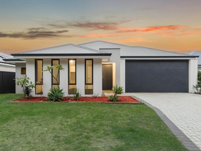 Contemporary Family Living in a Highly Convenient Location