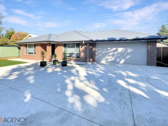 Contemporary Family Living in a Prime Orange Location