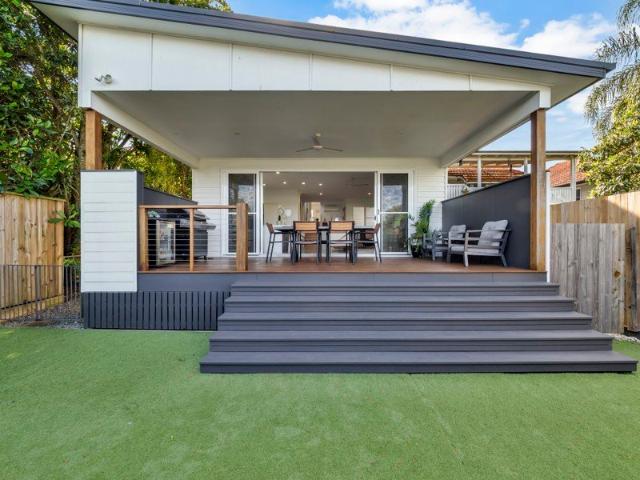 Contemporary Family Living in a Prime Hendra Position