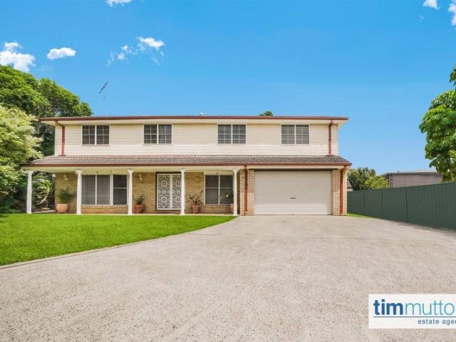 Contemporary Family Living in a Prime Revesby Location