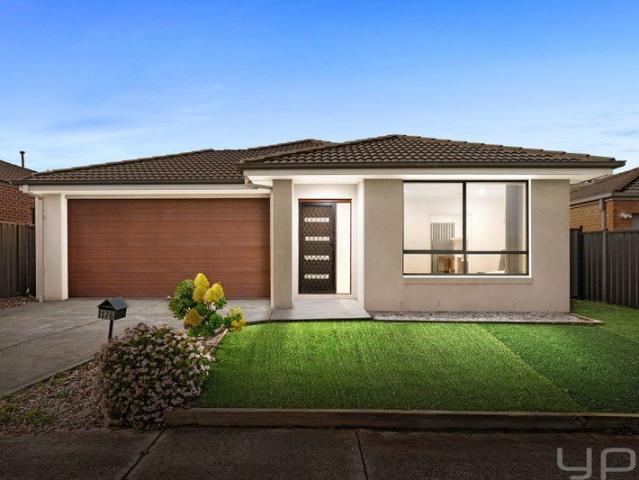Contemporary Family Living in a Thriving Location