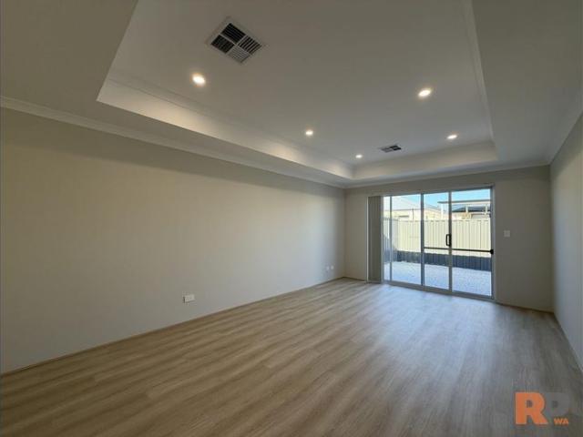 Contemporary Family Living in Growing Wellard