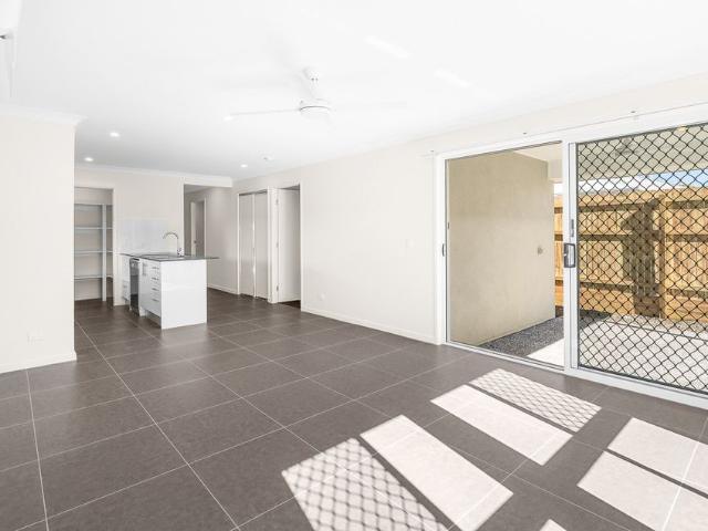 Contemporary Family Living in Sought After Victoria Point