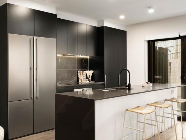 Contemporary Family Living McDowall's Prestigious Botanica Place