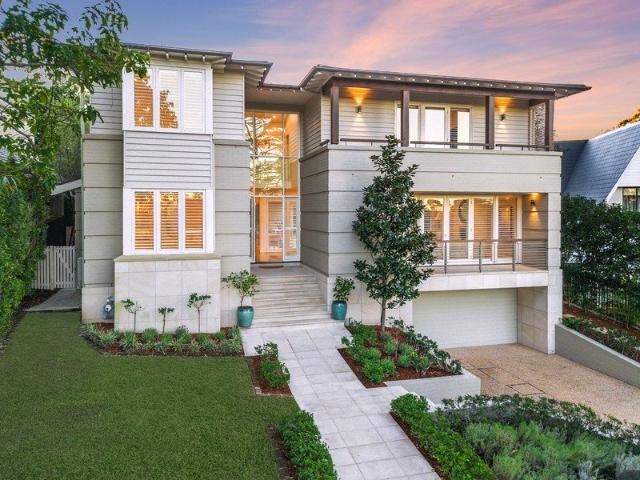 Contemporary Family Sanctuary with North Facing Gardens and Pool