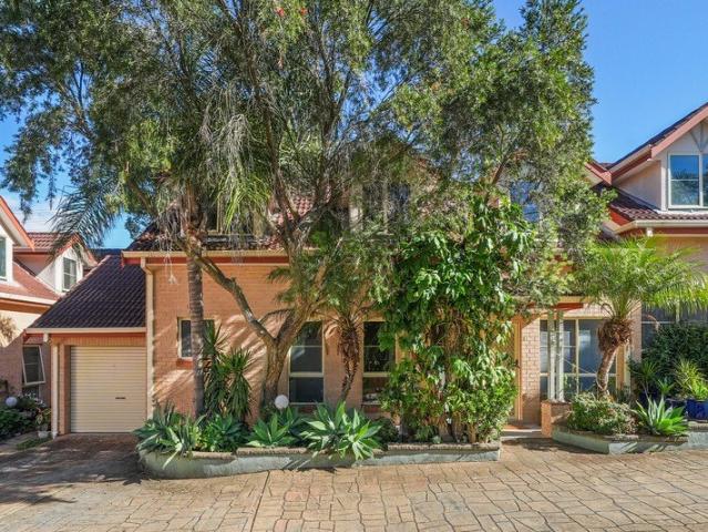 Contemporary Family Townhouse in a Peaceful Birrong Setting