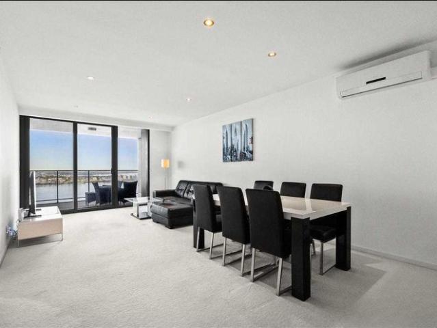 CONTEMPORARY FURNISHED 2 BEDROOM APARTMENT