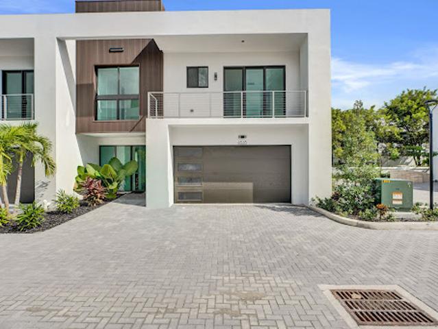 Contemporary house