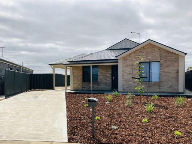 Contemporary Home | Available 25/8/26
