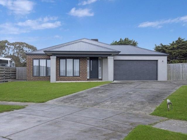 Contemporary Home Move In Ready with Room to Grow