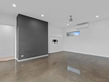 Contemporary Home Perched Proudly Overlooking Moorabool Valley