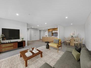 Contemporary High Rise Living With Style & Convenience