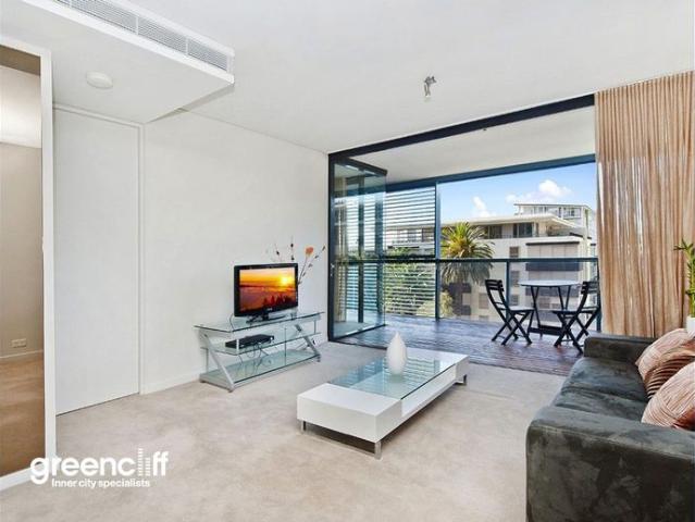 Contemporary Inner West Living at Trio