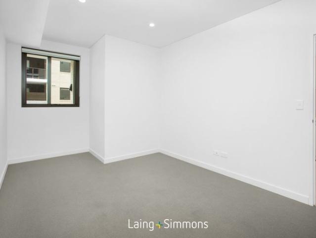 Contemporary One Bedroom Apartment in Prime Schofields Location – A Must See!
