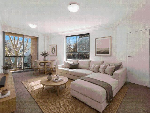 Contemporary One Bedroom Apartment Plus Study/Second Bedroom