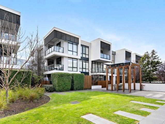 Contemporary one bedroom apartment
