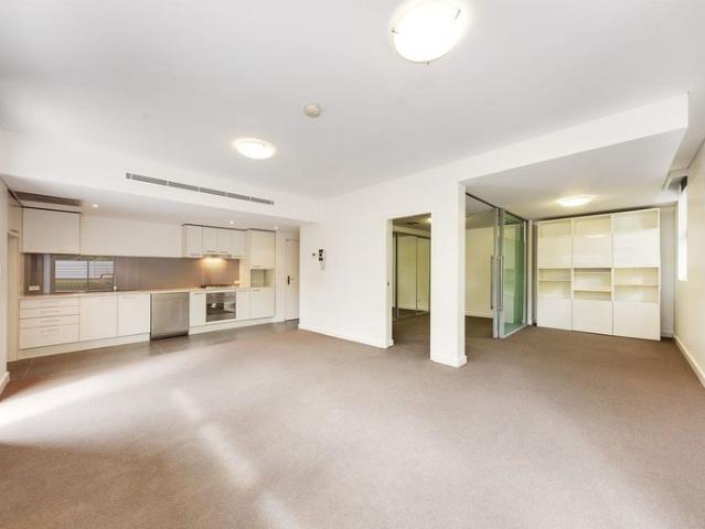 Contemporary one bedroom plus study courtyard apartment