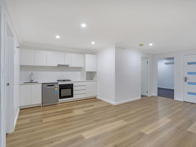 Contemporary Low Maintenance Living in Comfort
