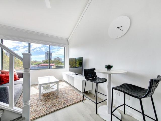 Contemporary Loft Living with Ultimate Convenience