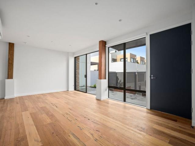 Contemporary Living Meets Geelong History at The Bottleworks
