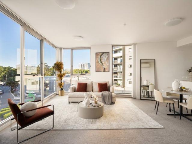 Contemporary living and convenience in resort style waterside precinct
