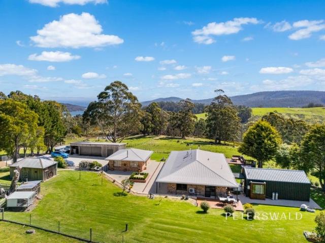 Contemporary living, country elegance and enviable views