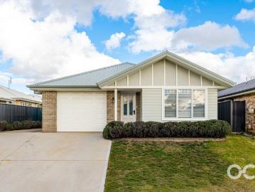 Contemporary Living Ideal for First Home Buyers, Downsizers & Investors