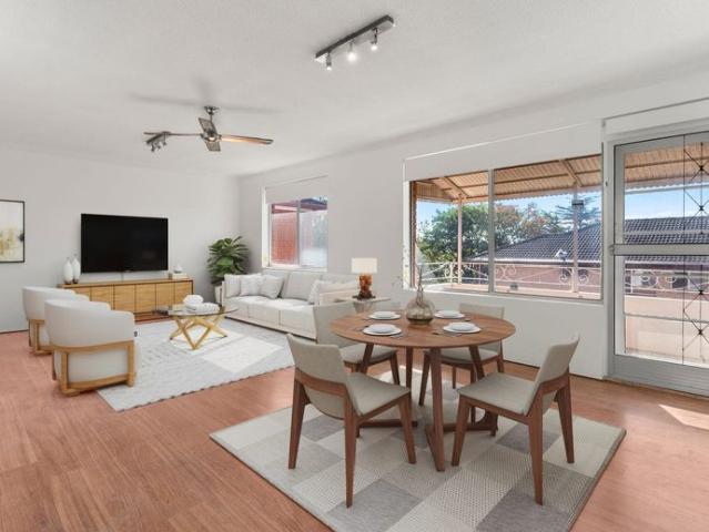 Contemporary Living in a Convenient Location