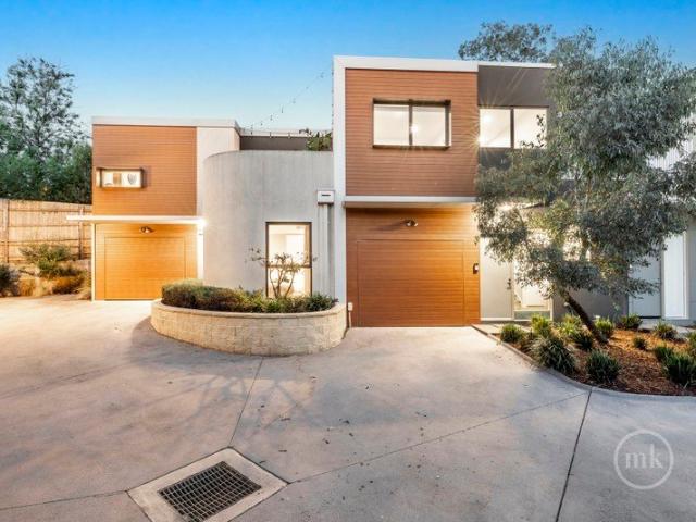 Contemporary Living in a Boutique, Well Connected Locale