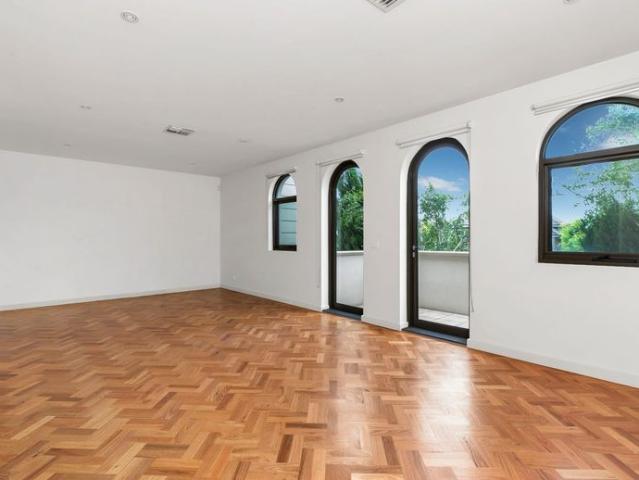 Contemporary Living in a Designer Block