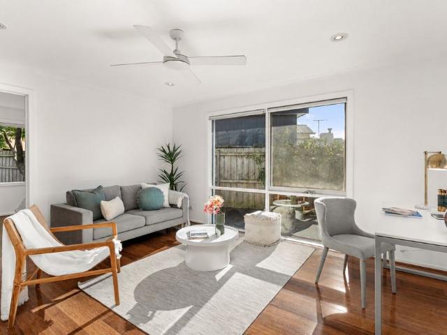 Contemporary Living in a Highly Sought After Location