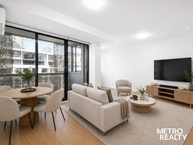Contemporary Living in a Premier East Village Setting