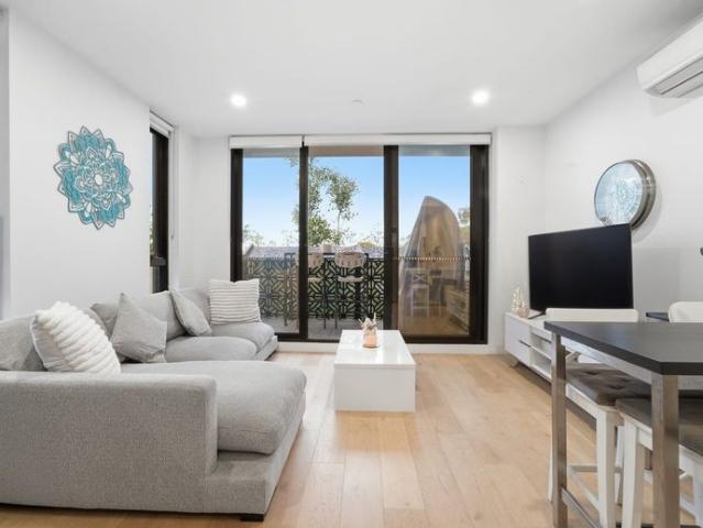 Contemporary Living in a Prime Doncaster East Location