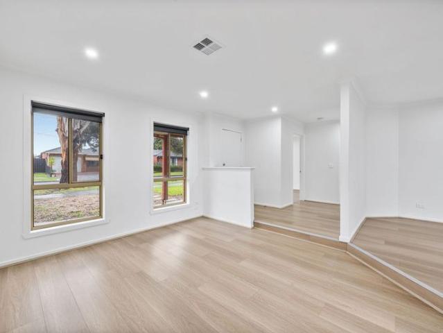 Contemporary Living in a Prime Epping Pocket
