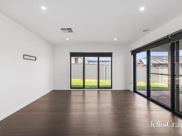 Contemporary Living in a Prime Lucas Location