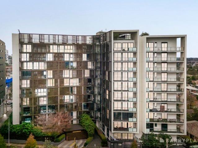 Contemporary Living in Doncaster's Vibrant Heart