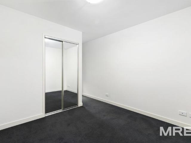 Contemporary living in ideal location