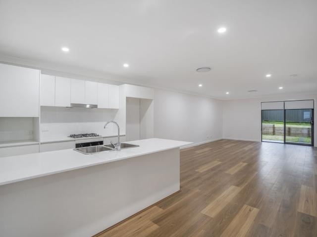 Contemporary Living in Lochinvar