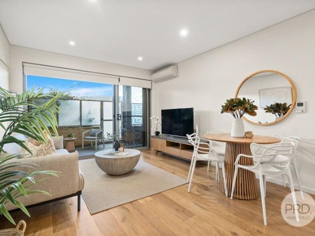 Contemporary Living In Prime Locale