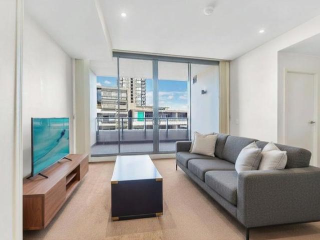 Contemporary Living in the Heart of Waterloo