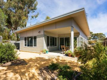 Contemporary Living in the Heart of Chewton