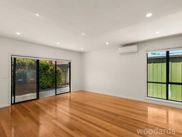 Contemporary Living in the Heart of Strathmore