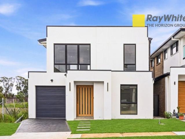 Contemporary Living Redefined: 4 Bedrooms + Flexible Oversized Media Room