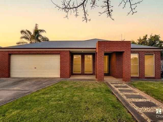 Contemporary Living with Flexible Floorplan