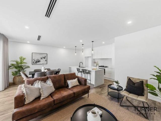 Contemporary Living with Low Maintenance Lifestyle
