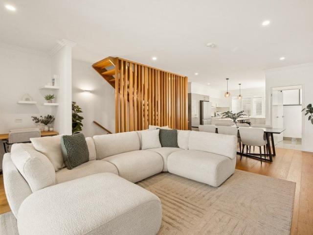 Contemporary Living with Space, Light and Lifestyle