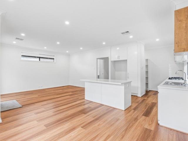 CONTEMPORARY LIVING WITH SPACE, STYLE & A VERSATILE FLOORPLAN!