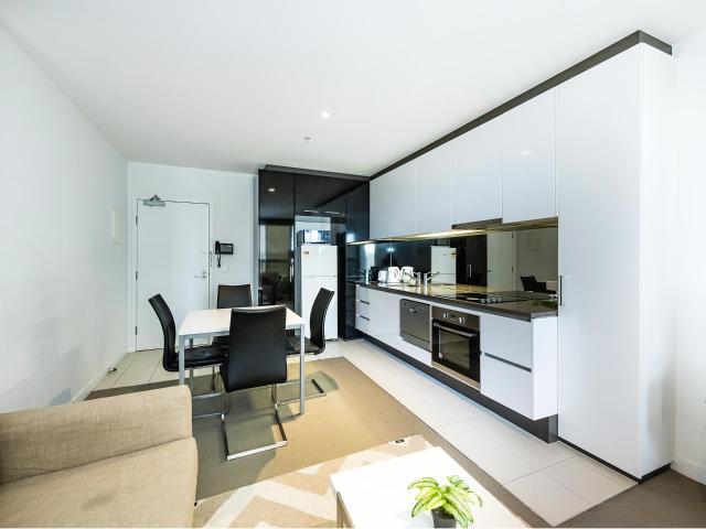 CONTEMPORARY LIVING!