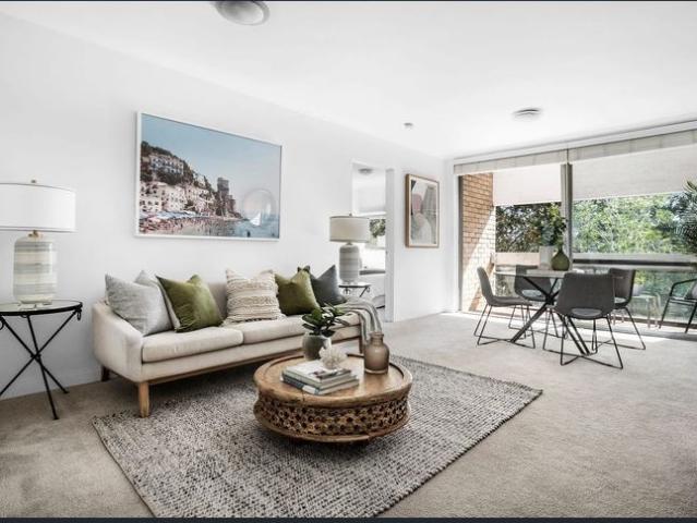 Contemporary Lifestyle Apartment In A Central Location *First Week's Rent Is Free*LEASE TERM UNTIL 31st MARCH 2027