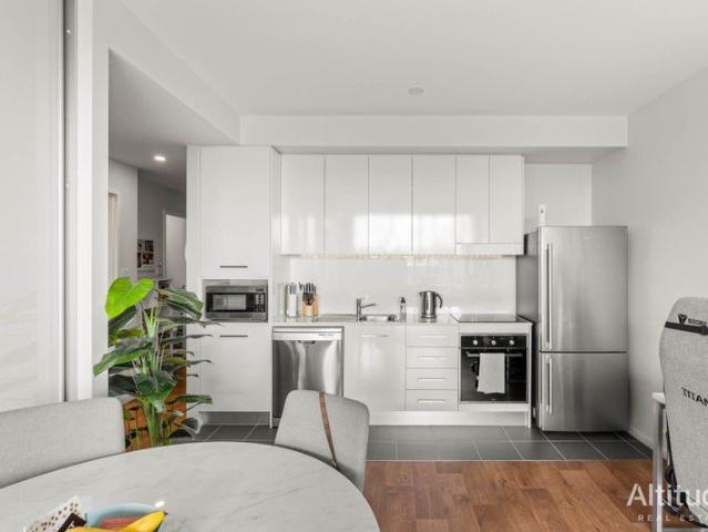 Contemporary Lifestyle in the Heart of Charlestown